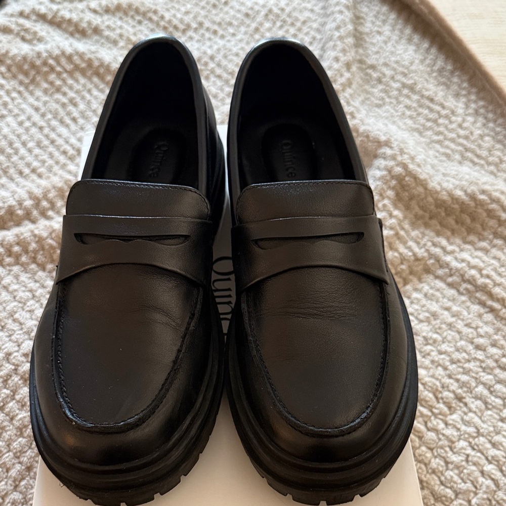 Quince 100% leather lug sole loafers
